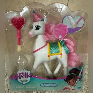 Nickelodeon Nella The Princess Knight Style Me Trinket 7-Inch Figure